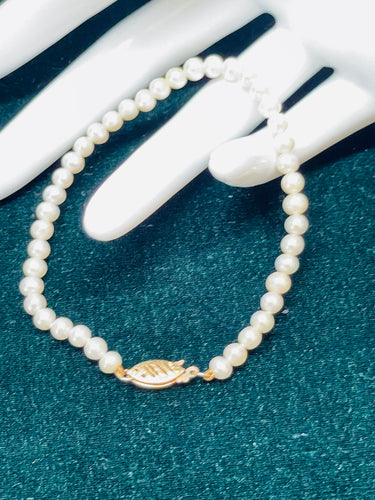 Faux Pearl Bracelet
